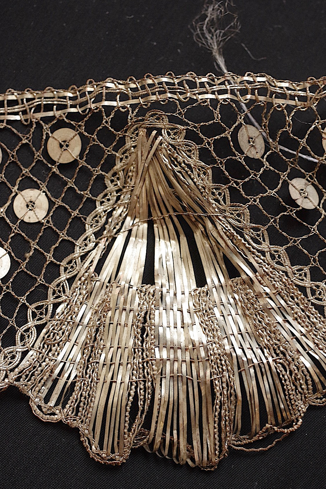 アンティークメタルレース dentelle antique lace 195cm