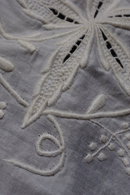 Antique lace dentelle antique lace embroidered cloth