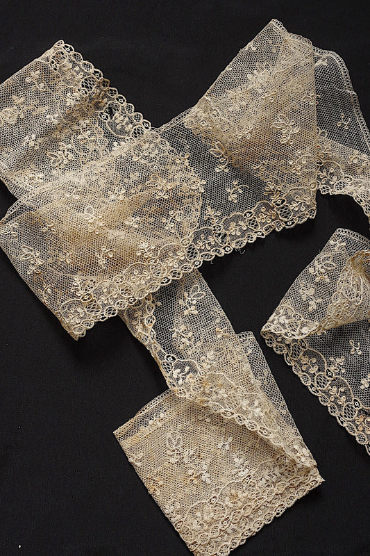 Antique lace Dentelle Antique Lace Alençon 235cm