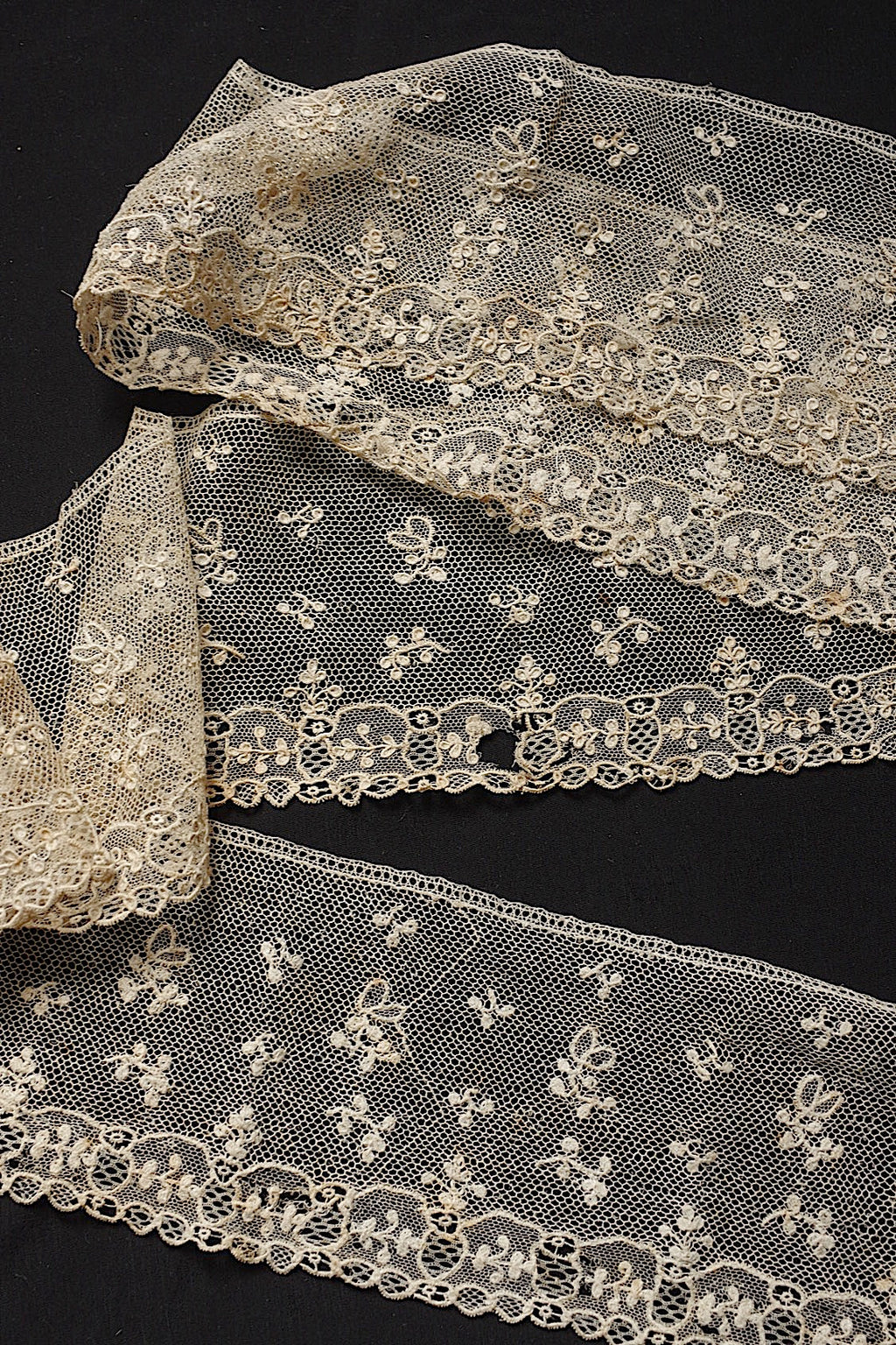 アンティークレース dentelle antique lace アランソン235cm