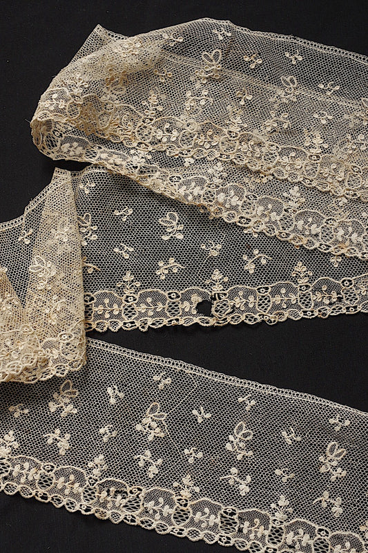 Antique lace Dentelle Antique Lace Alençon 235cm