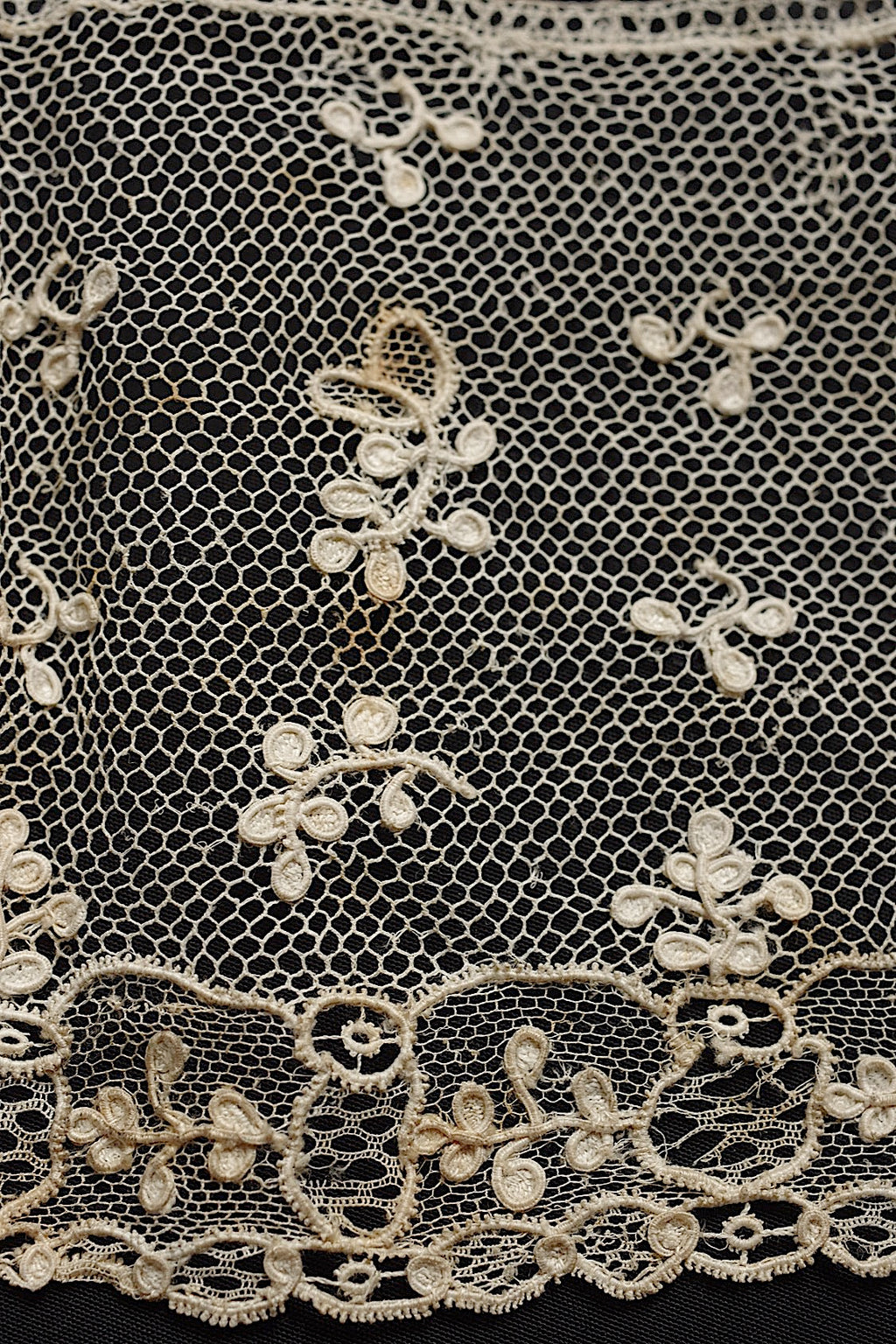 アンティークレース dentelle antique lace アランソン235cm