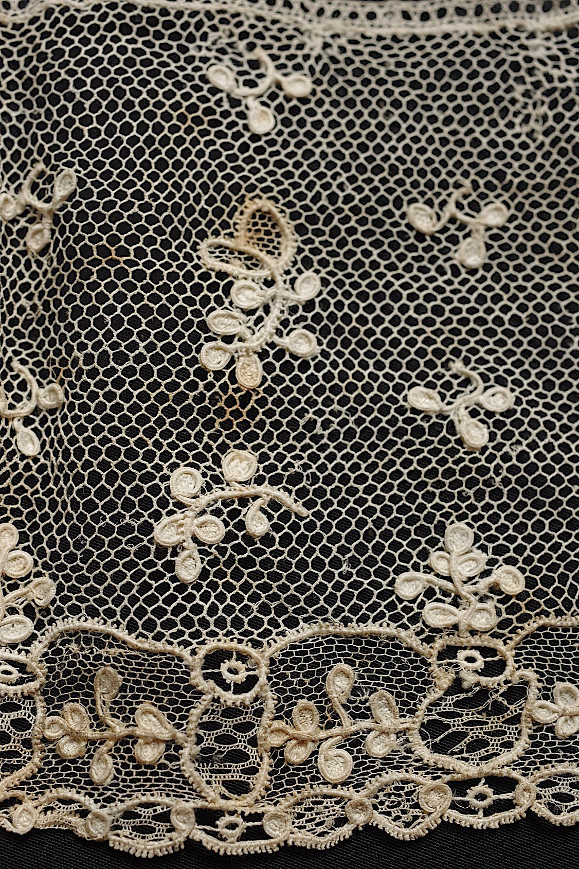 アンティークレース dentelle antique lace アランソン235cm