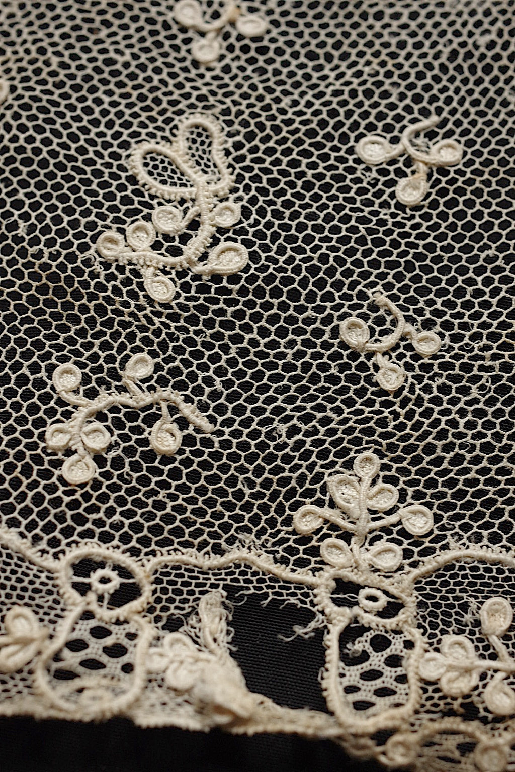 アンティークレース dentelle antique lace アランソン235cm