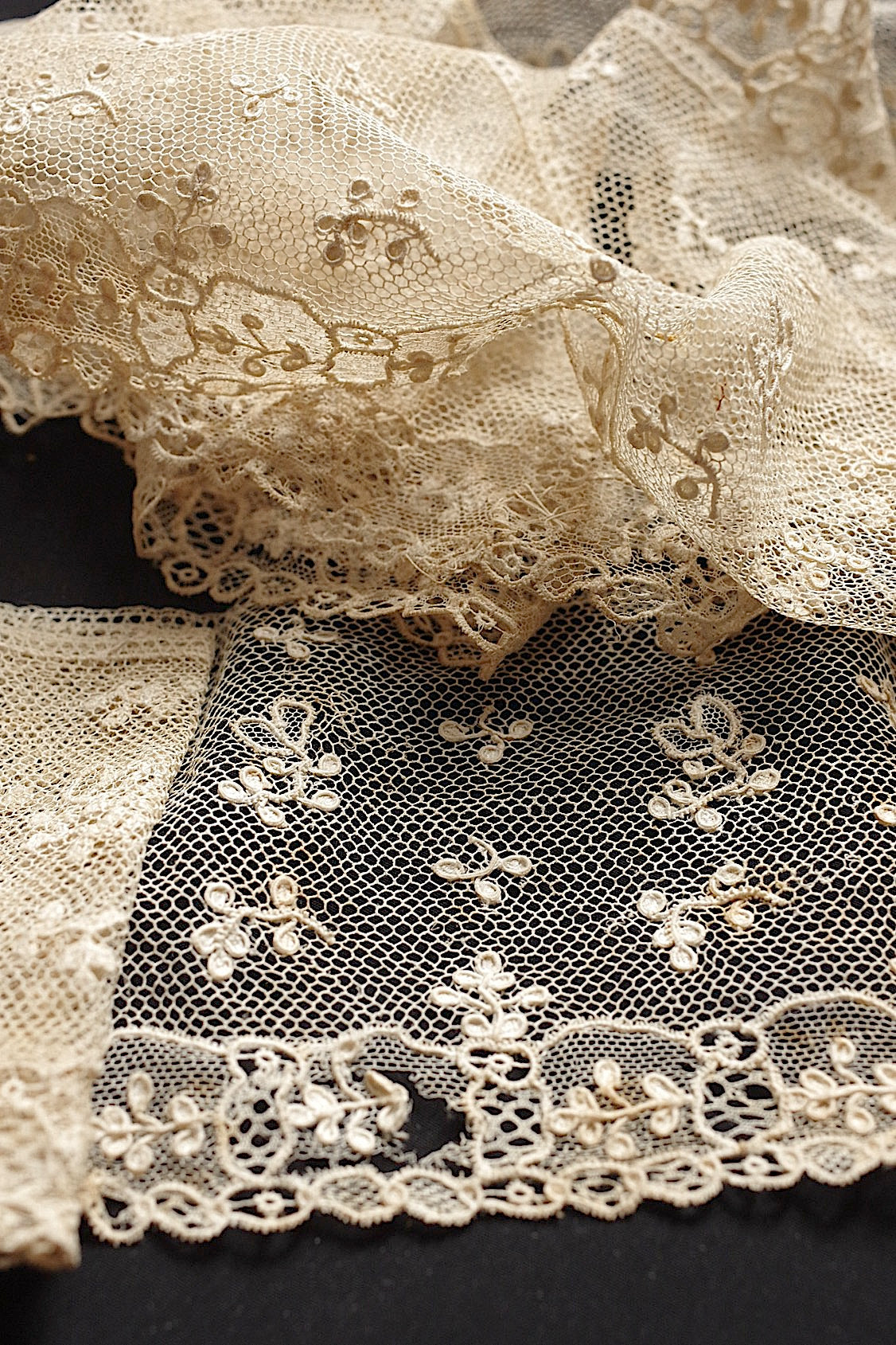 アンティークレース dentelle antique lace アランソン235cm