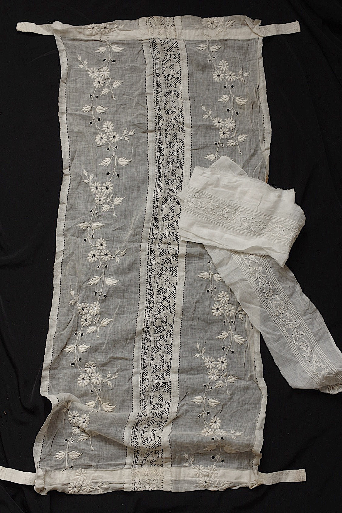 アンティークレース dentelle antique lace 刺繍ハギレ