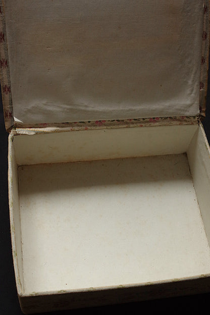 Antique Lace Dentelle Antique Lace Boxed 16 Types