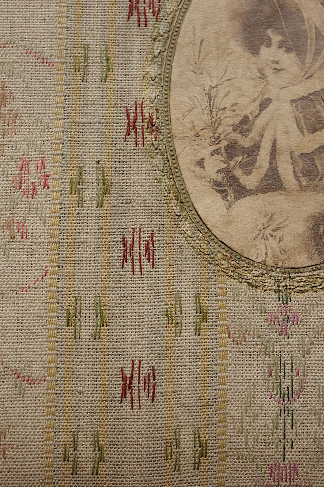 アンティークレース dentelle antique lace  箱入り１６種