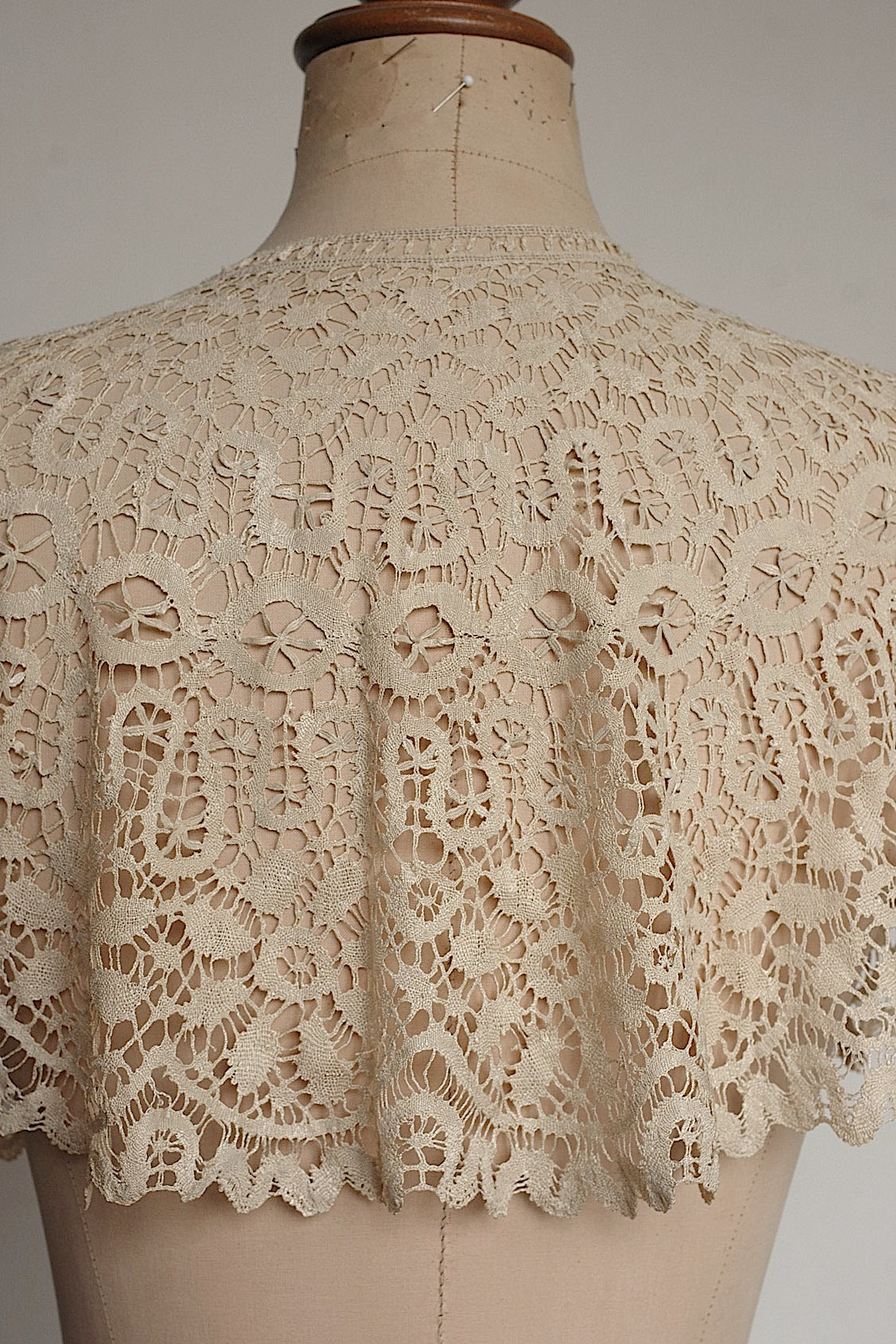 Antique lace dentelle antique lace collar