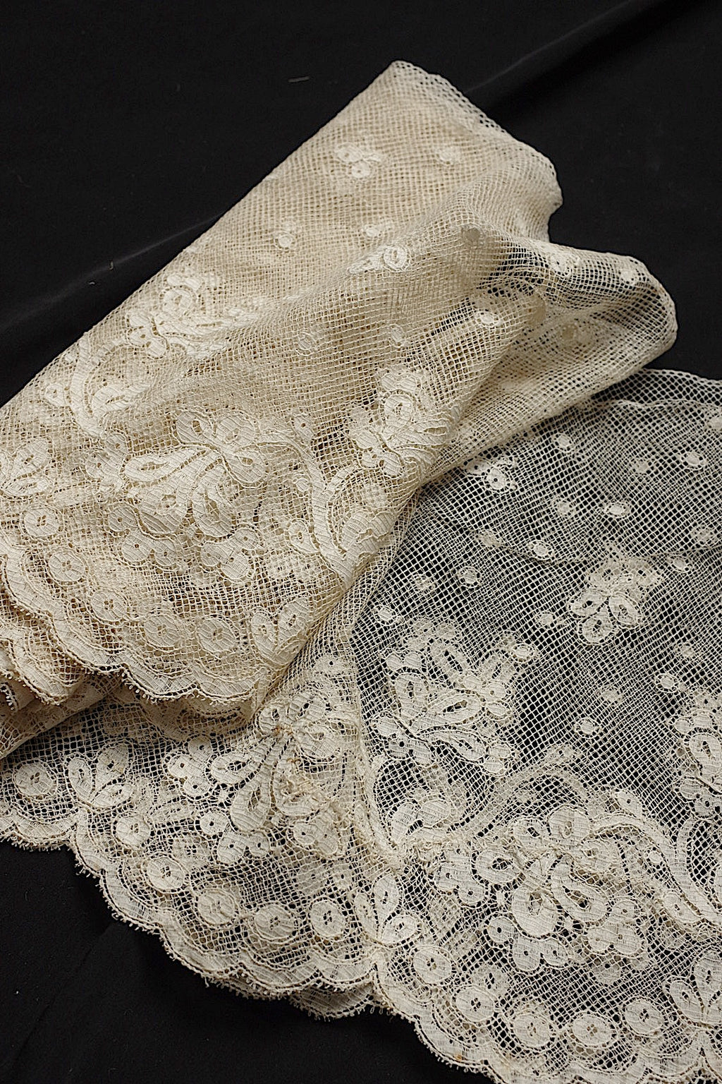 アンティークレース dentelle antique lace 320cm