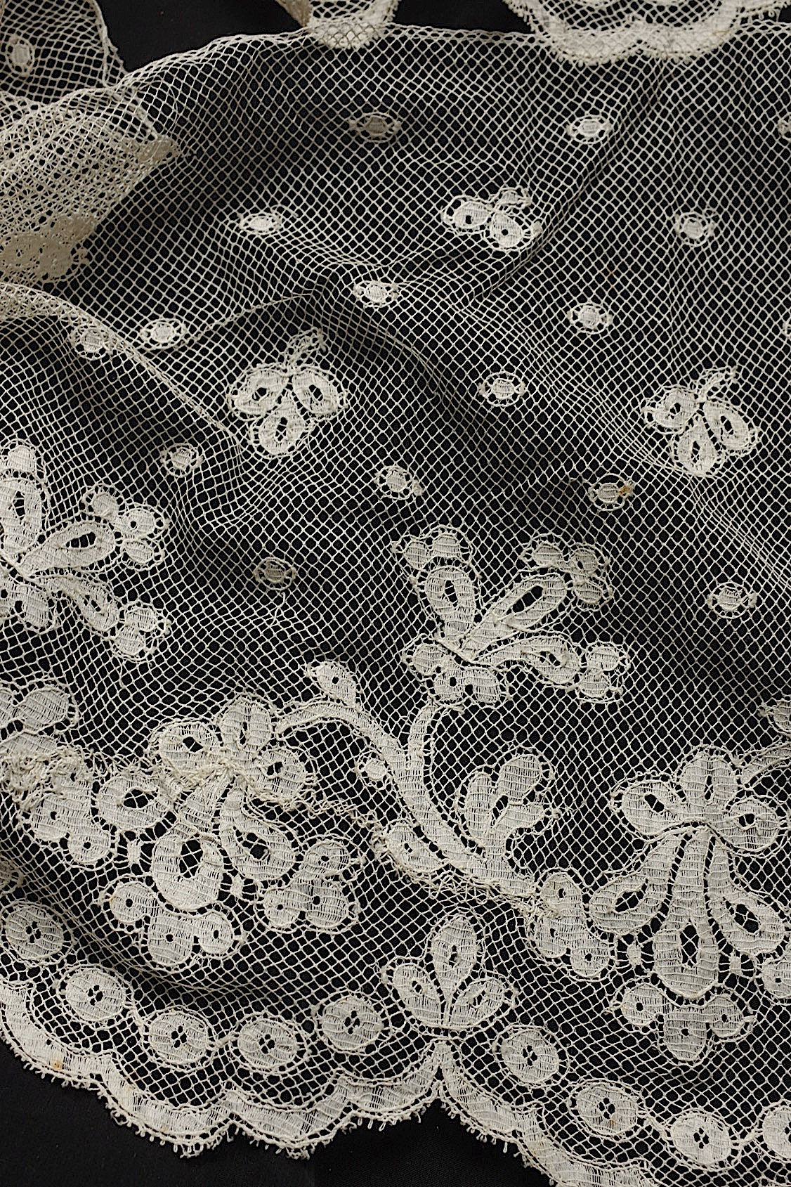 アンティークレース dentelle antique lace 320cm