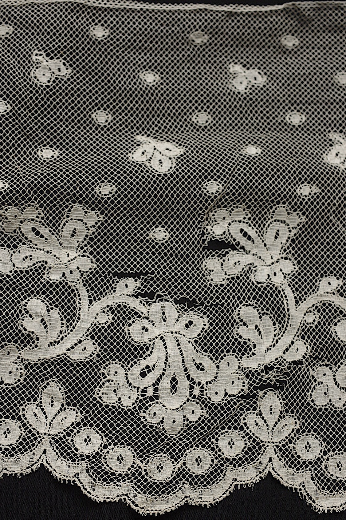 アンティークレース dentelle antique lace 320cm
