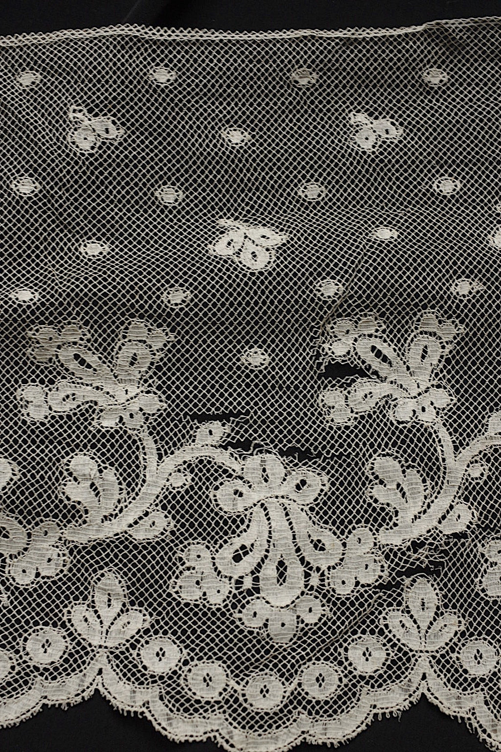 アンティークレース dentelle antique lace 320cm