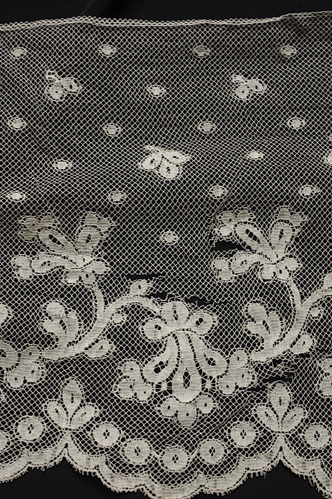 アンティークレース dentelle antique lace 320cm