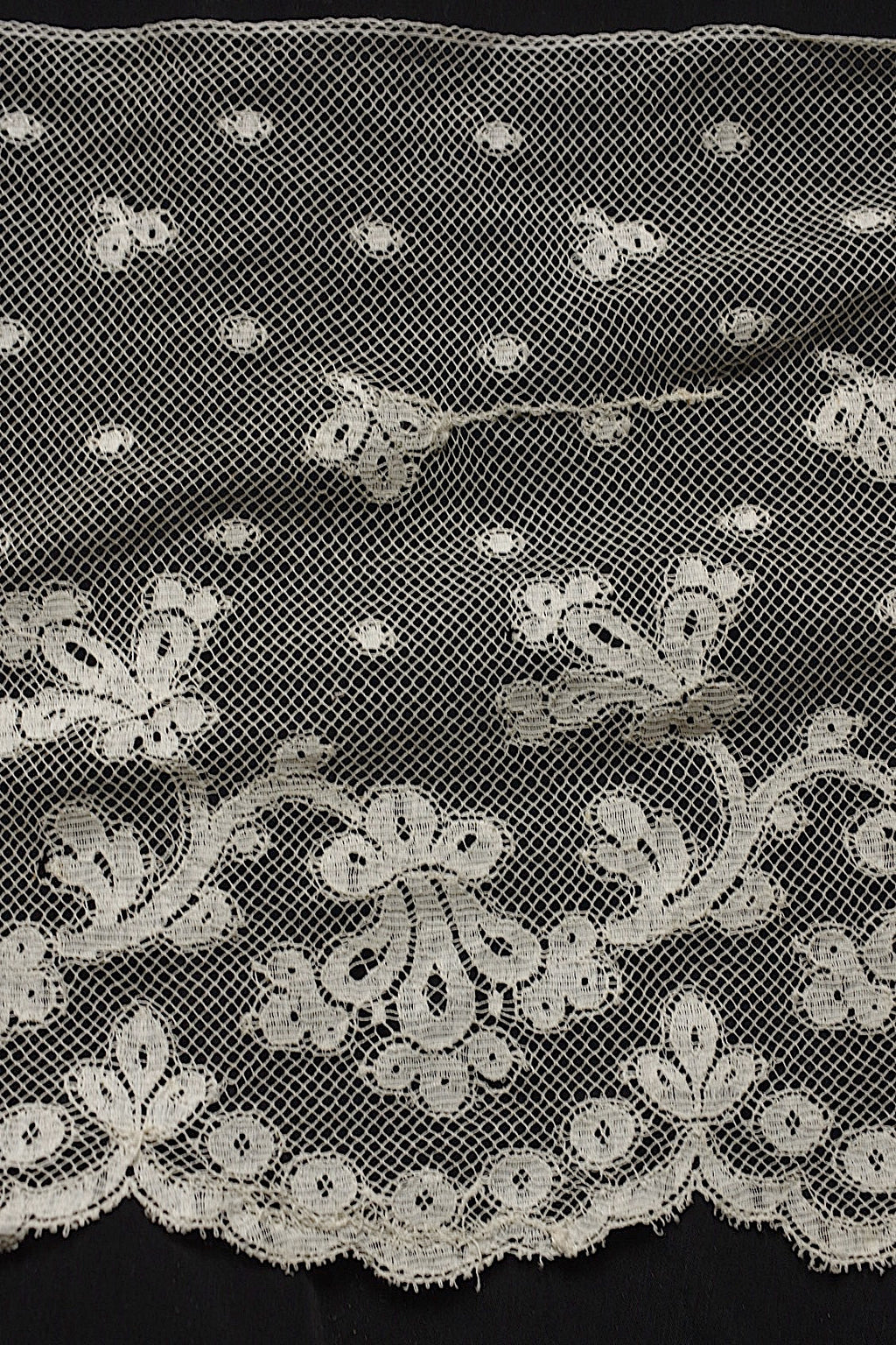 アンティークレース dentelle antique lace 320cm