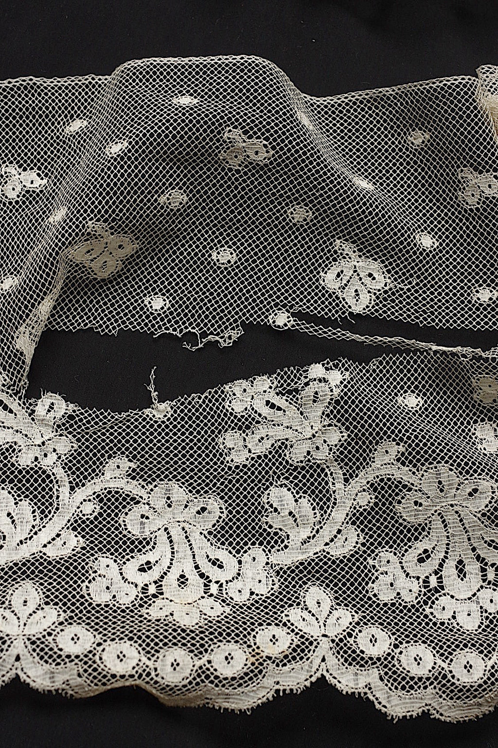 アンティークレース dentelle antique lace 320cm