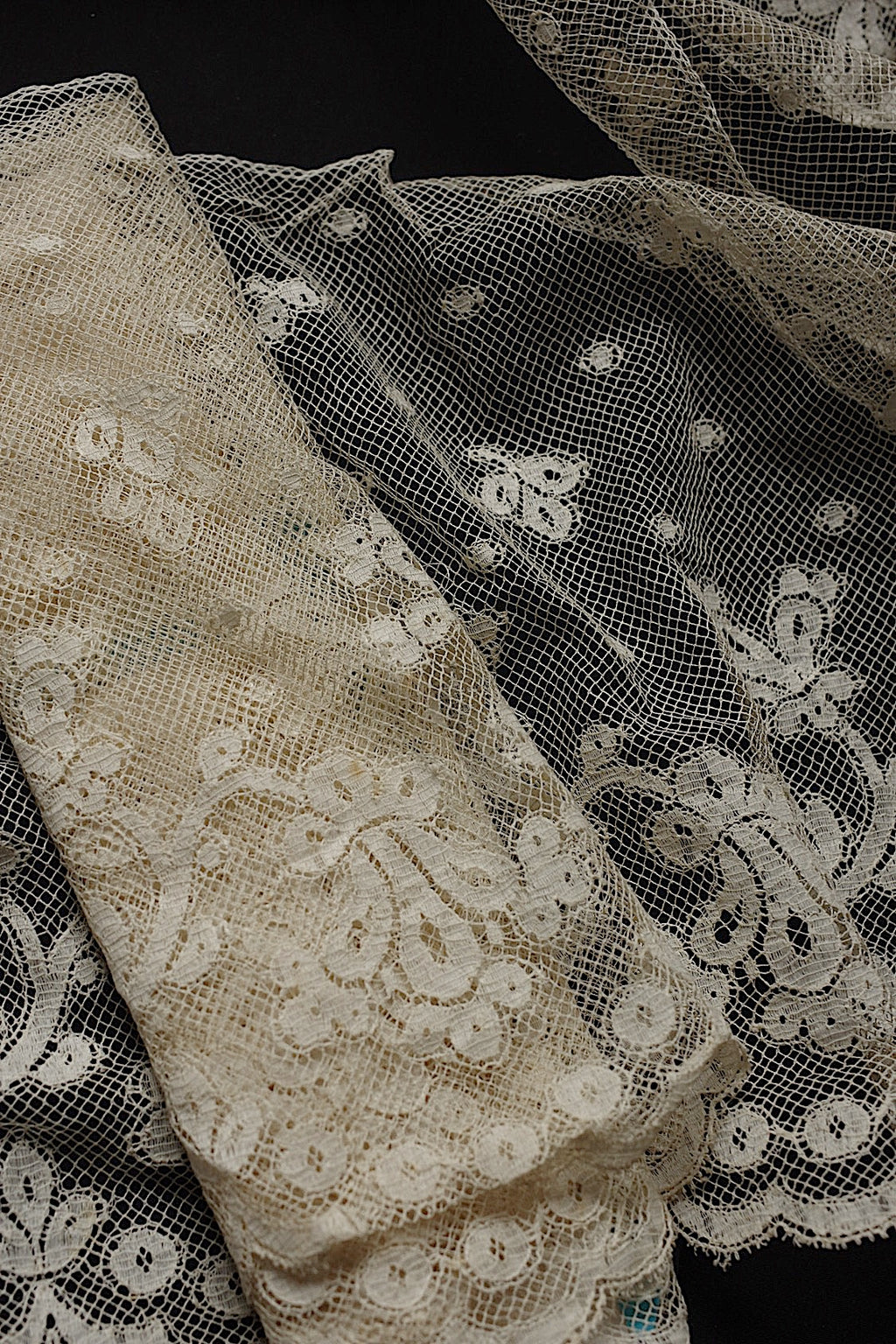 アンティークレース dentelle antique lace 320cm