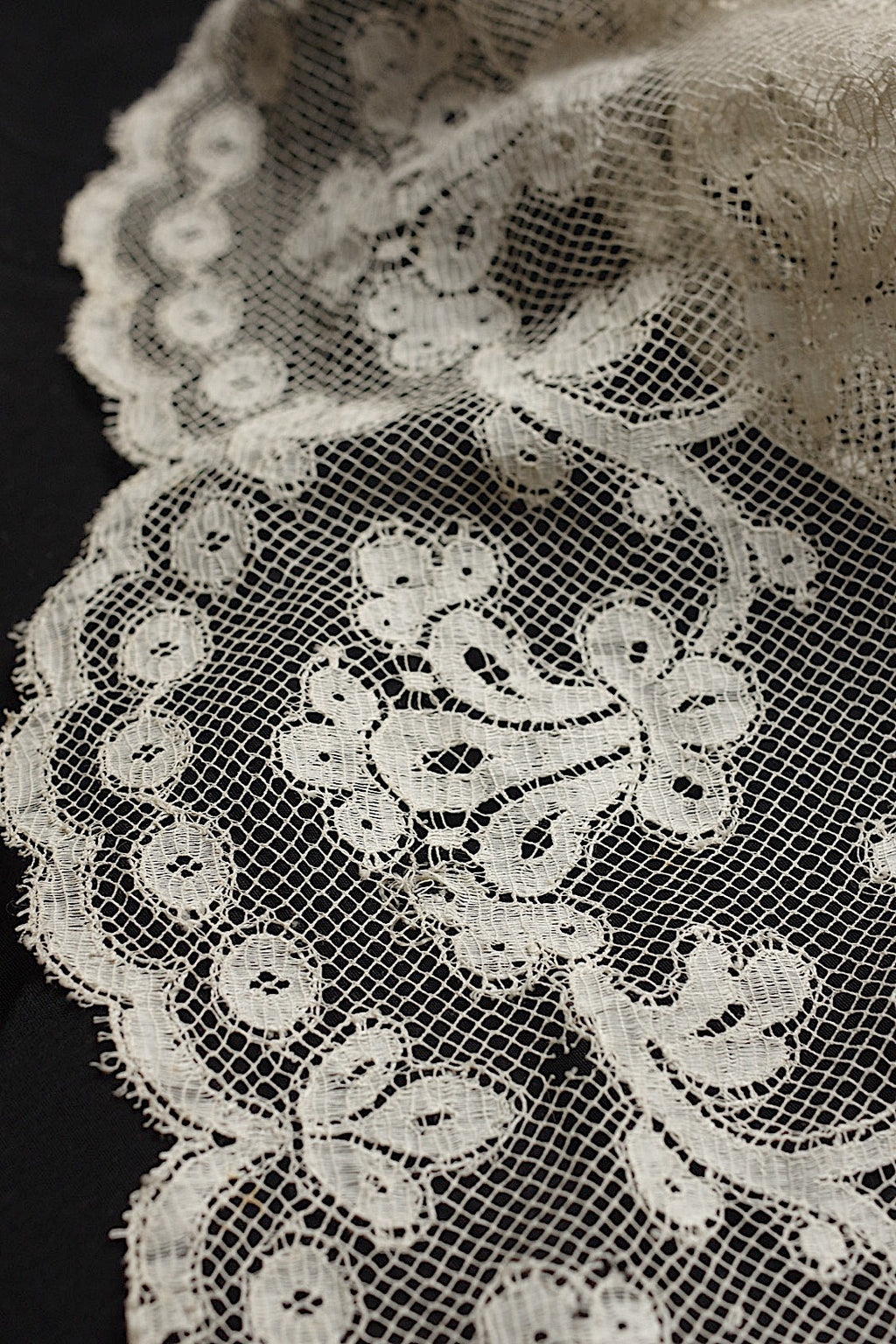 アンティークレース dentelle antique lace 320cm
