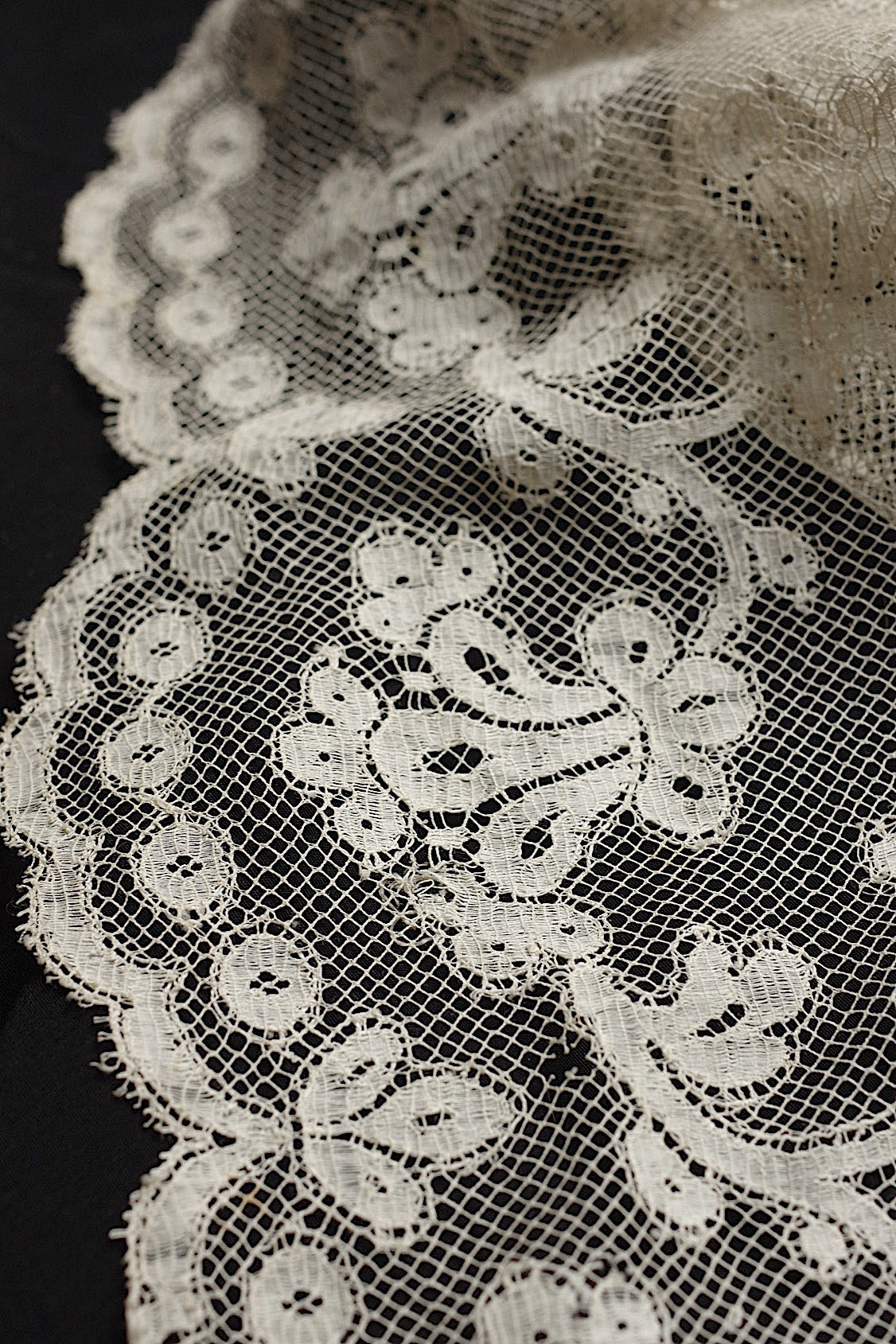 アンティークレース dentelle antique lace 320cm