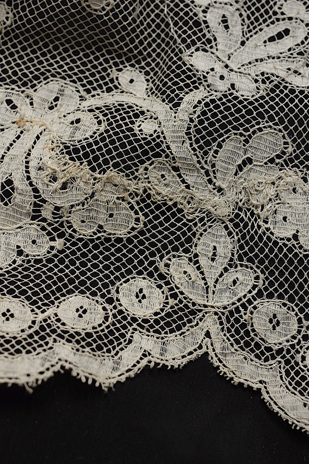 アンティークレース dentelle antique lace 320cm