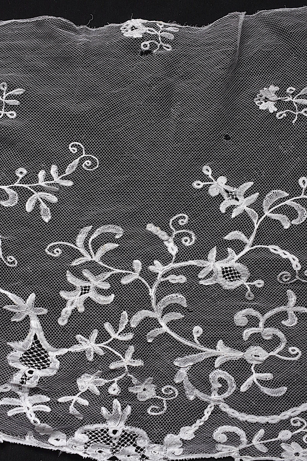 アンティークレース dentelle antique lace　130cm