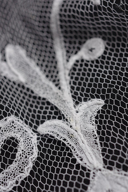 Antique lace dentelle antique lace 130cm