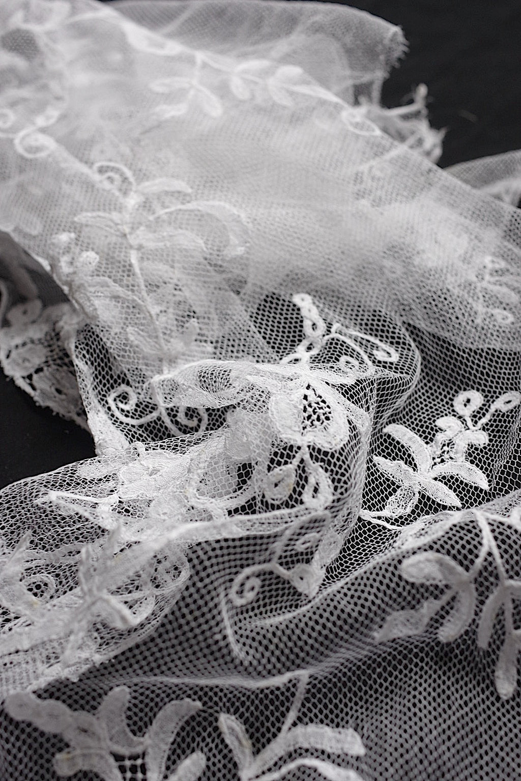 アンティークレース dentelle antique lace　130cm