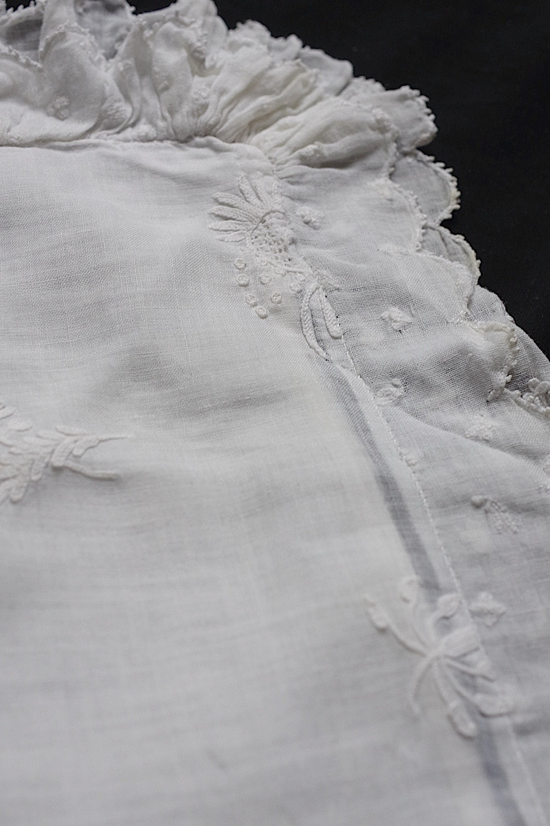 アンティークレース dentelle antique lace　クッションカバー２種