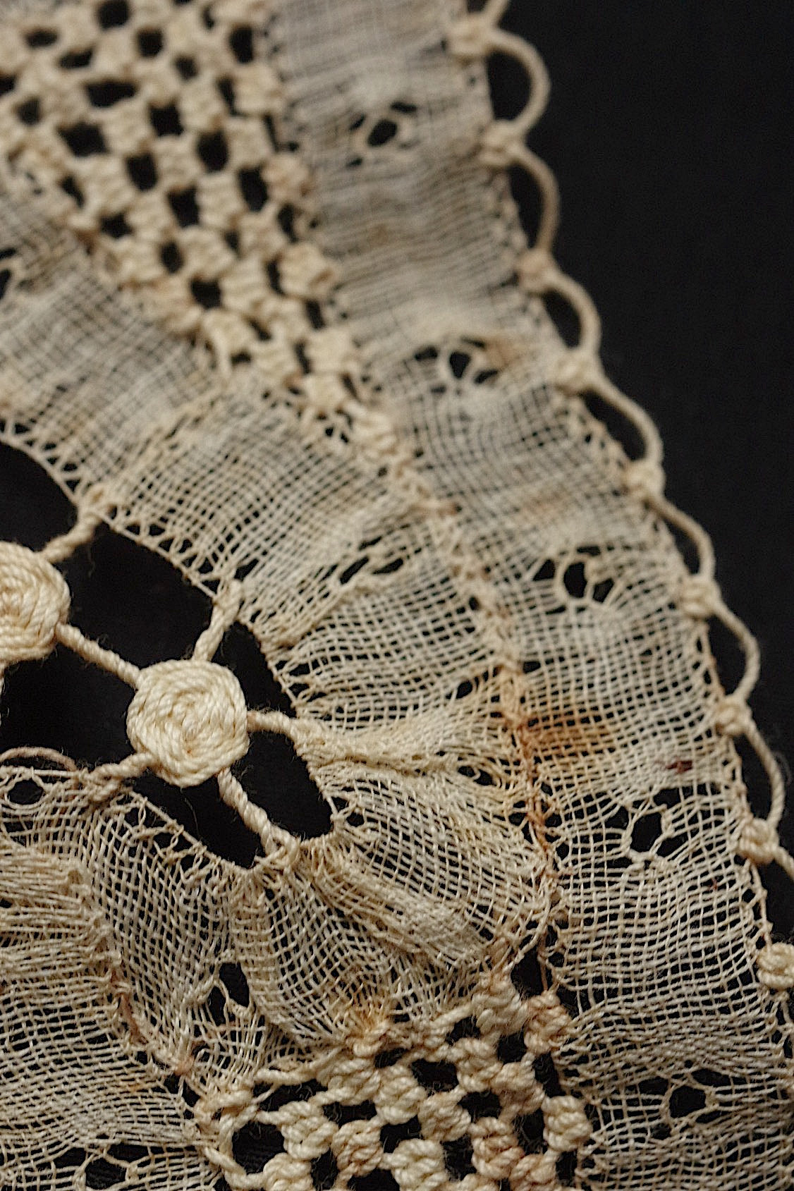アンティークレース dentelle antique lace　ラペット２種
