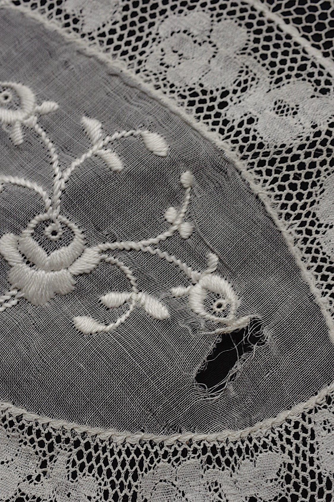 アンティークレース dentelle antique lace　ドイリー２種