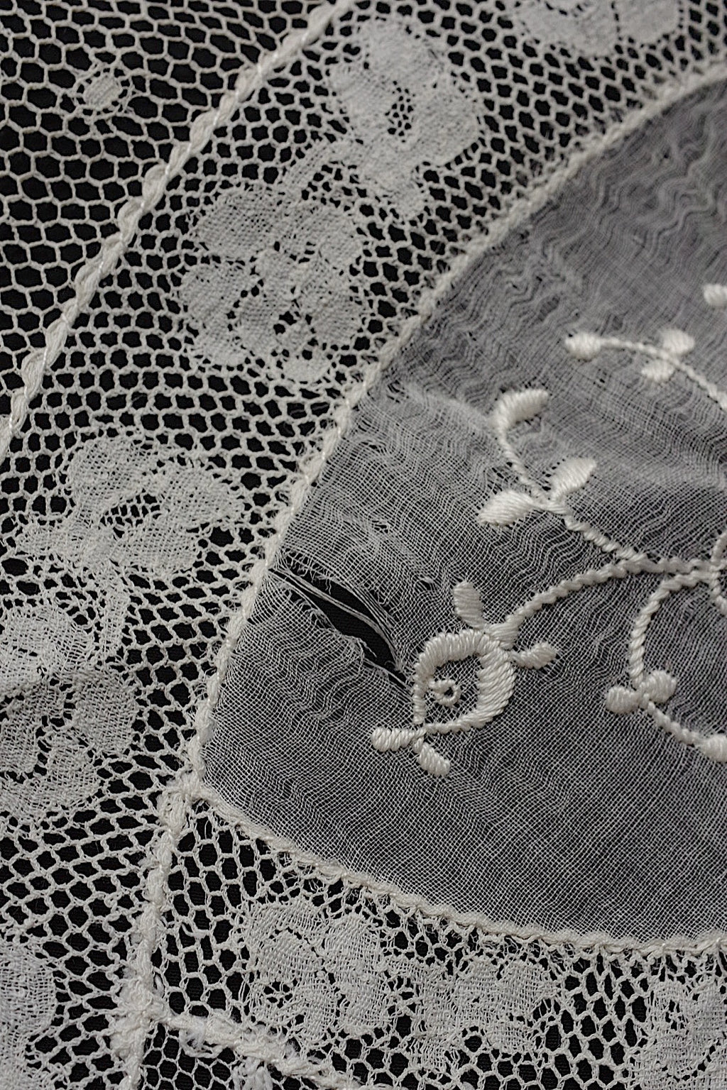 アンティークレース dentelle antique lace　ドイリー２種