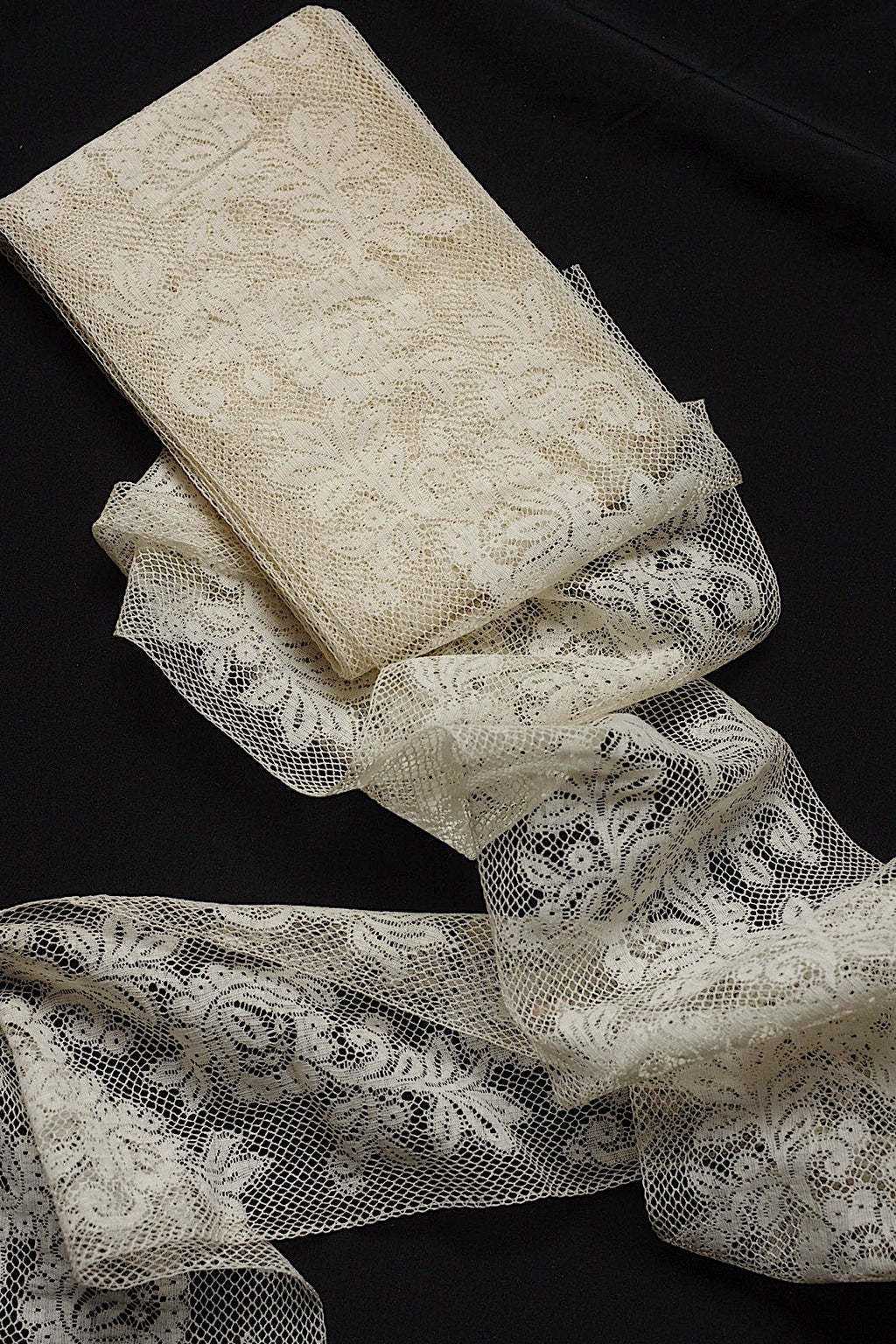アンティークレース dentelle antique lace　420cm