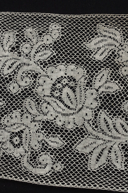 Antique lace dentelle antique lace 420cm