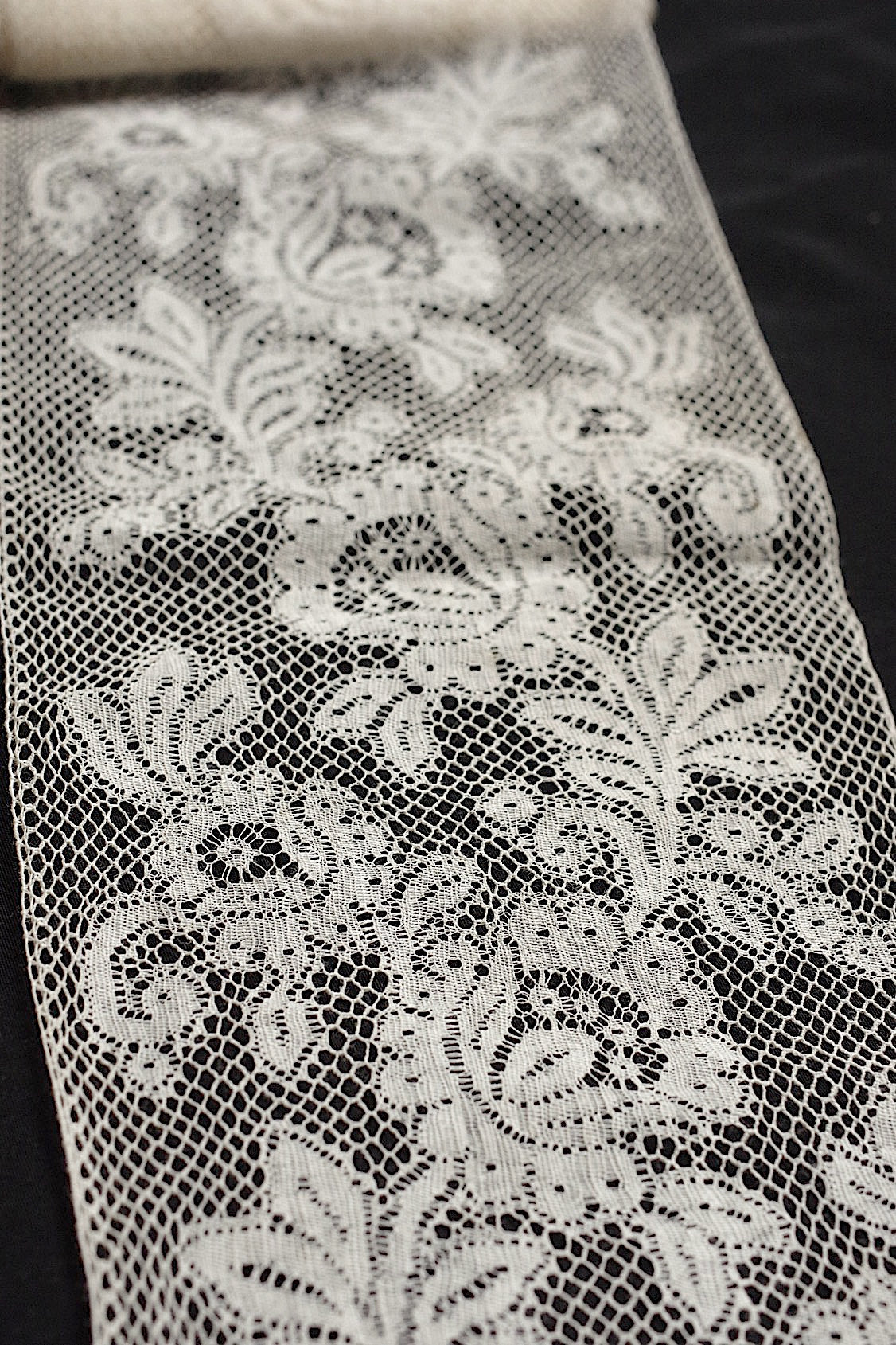 アンティークレース dentelle antique lace　420cm