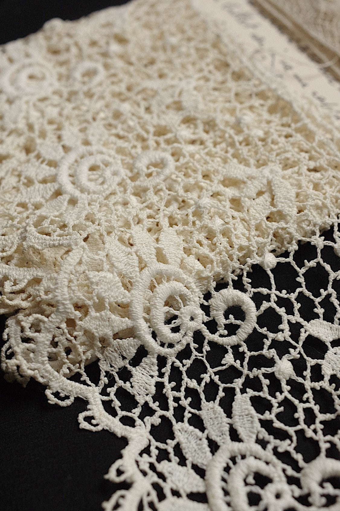Antique lace dentelle antique lace 3 types
