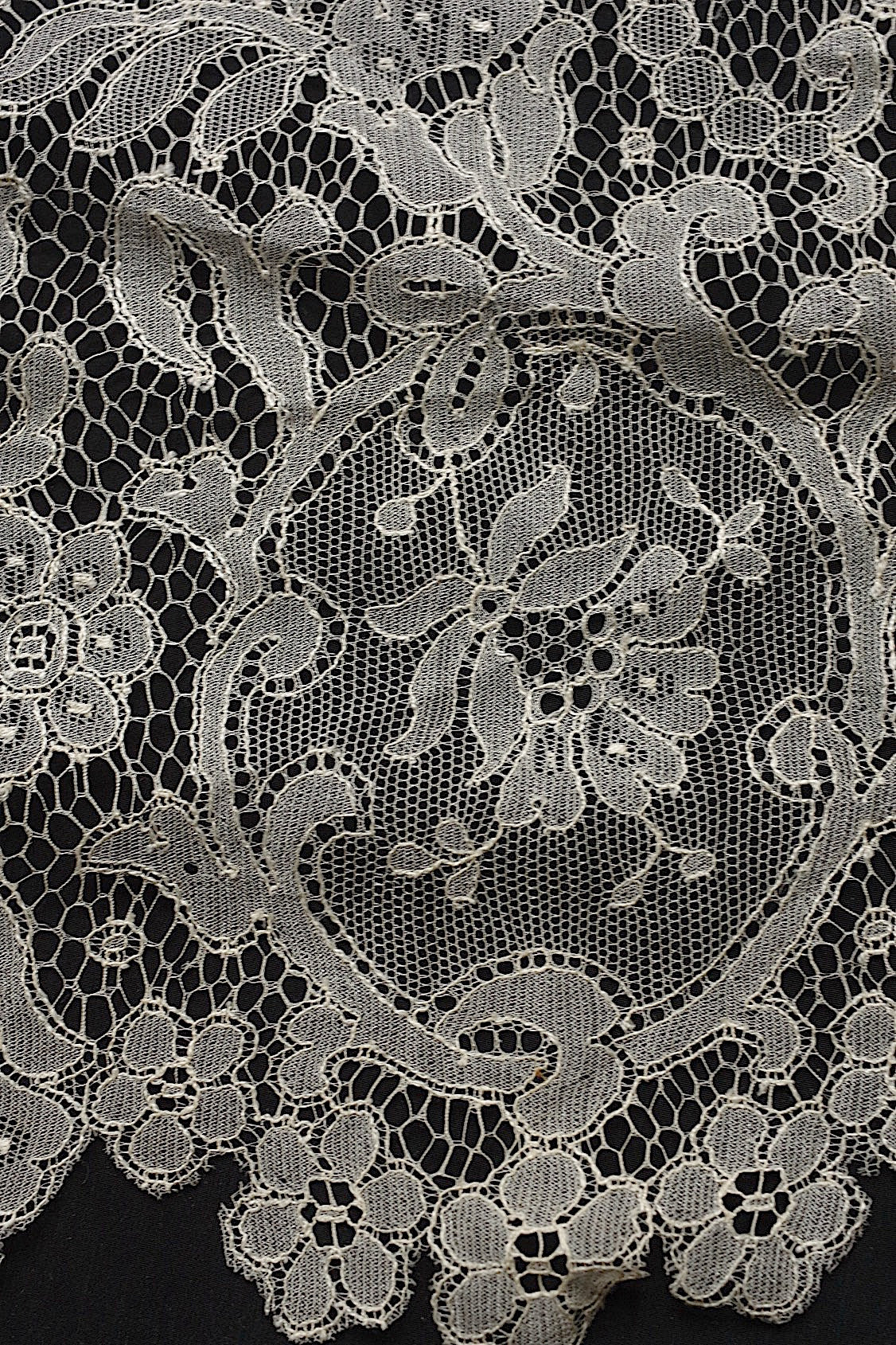 Antique lace dentelle antique lace curry lace