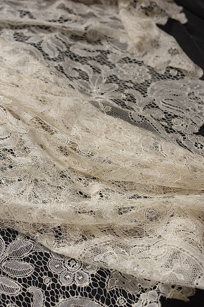 Antique lace dentelle antique lace curry lace