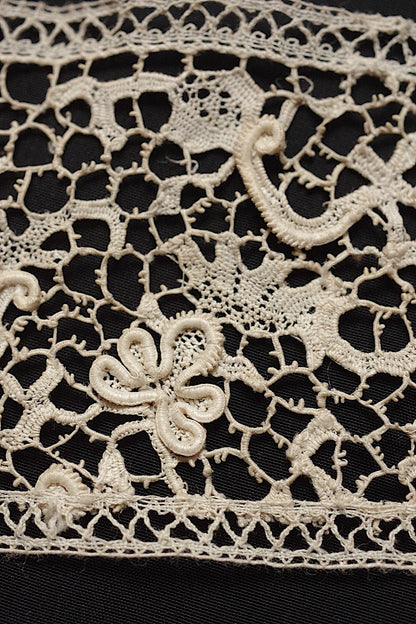 Antique lace, dentelle antique lace, 3 types including Italian lace
