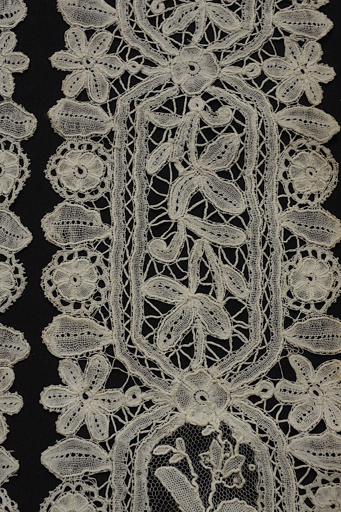 Antique lace dentelle antique lace Honiton Bruxels mix