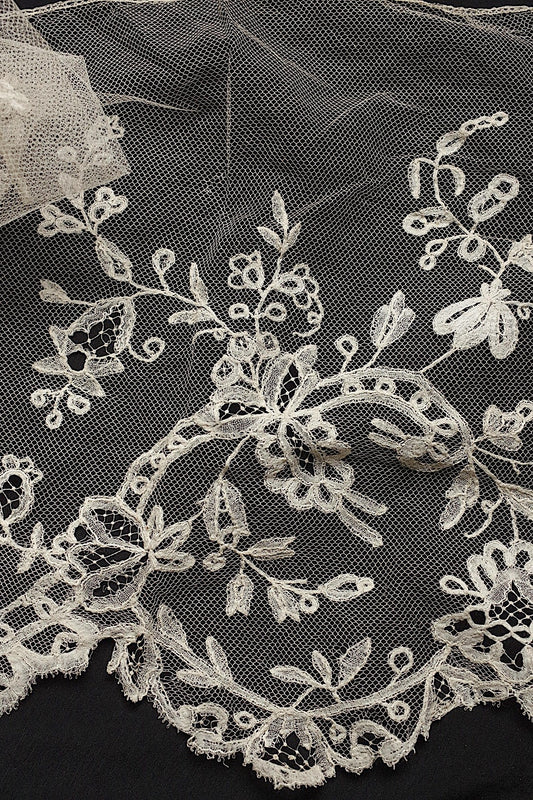 Antique lace, Dentelle Antique Lace, Applique Terre, 190cm