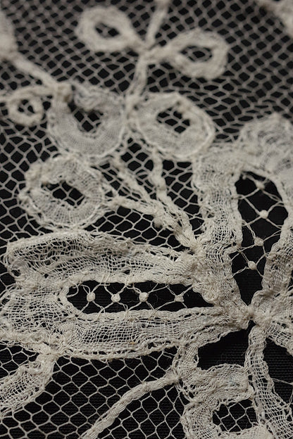 アンティークレース dentelle antique lace　アプリカッションアングレテール190cm