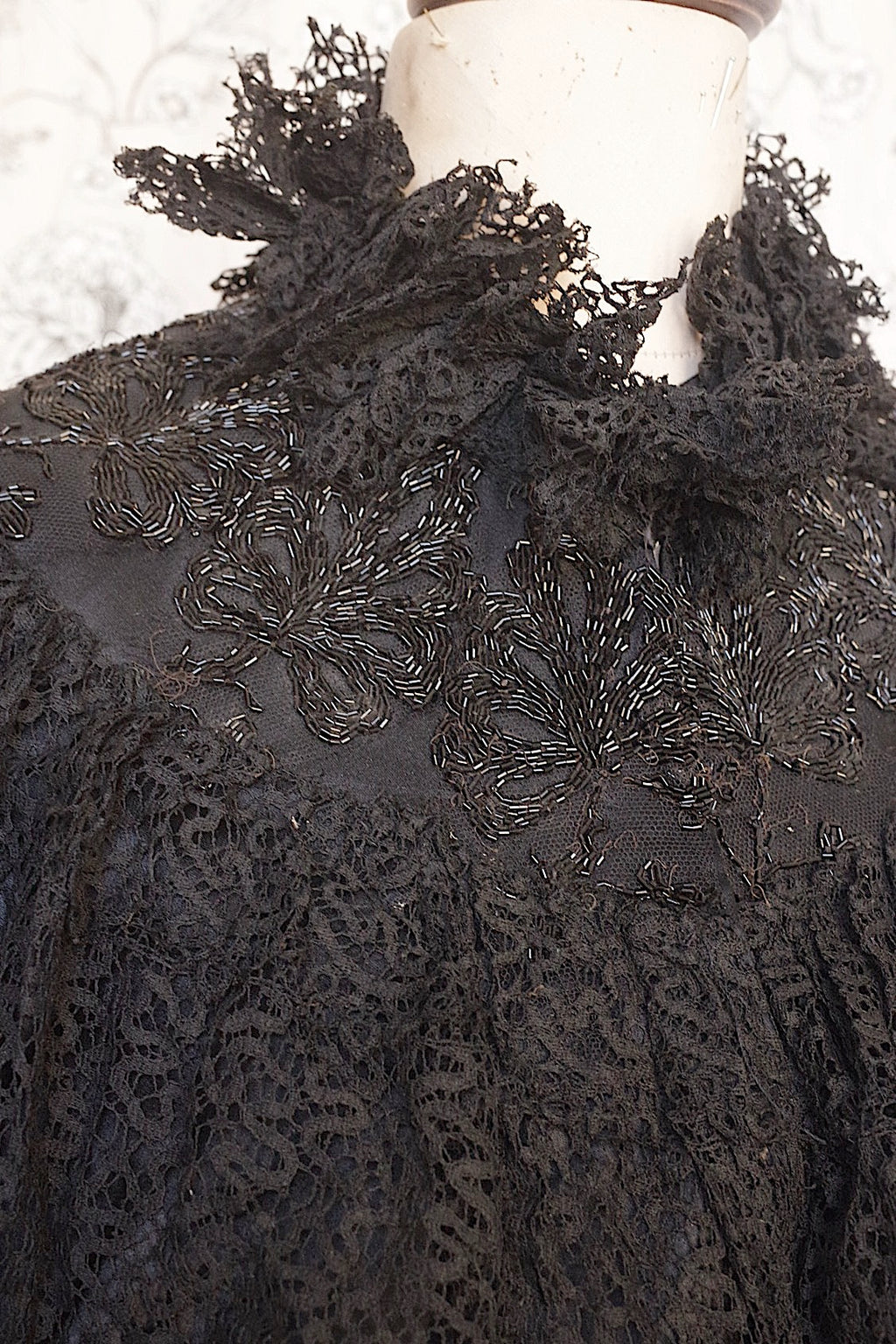 Cape Antique (vêtement antique) Taffetas