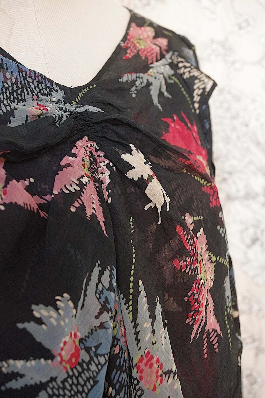 Robe antique vêtement antique mousseline