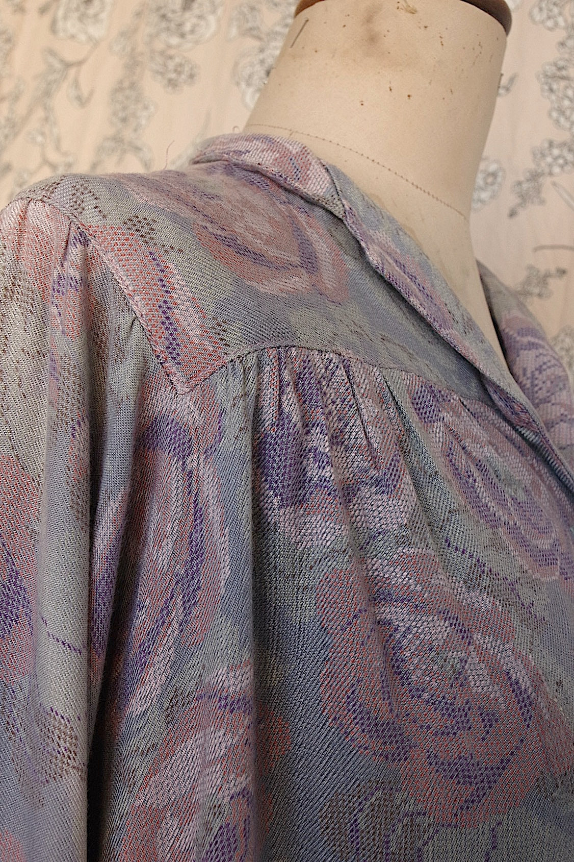 Robe vintage vêtement vintage gudule