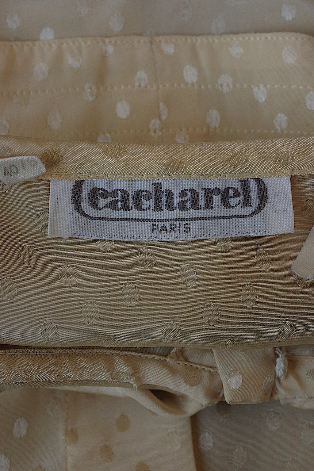 Chemisier Cacharel vintage à col volanté