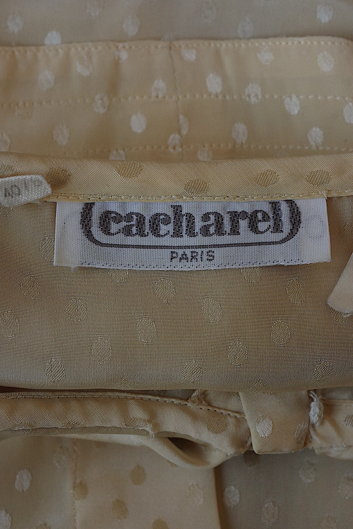 ヴィンテージブラウス vêtement vintage cacharel フリル襟