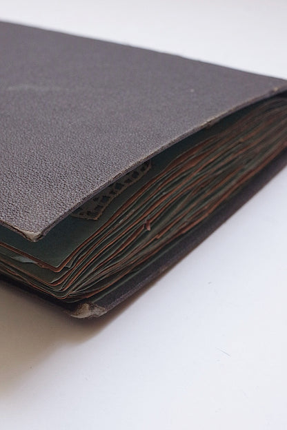 Antique lace dentelle ancienne sample book