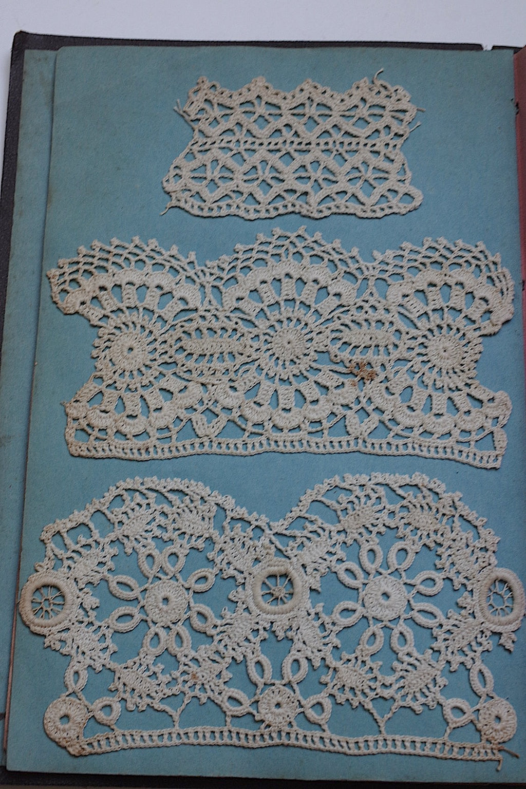 アンティークレース dentelle ancienne サンプルブック