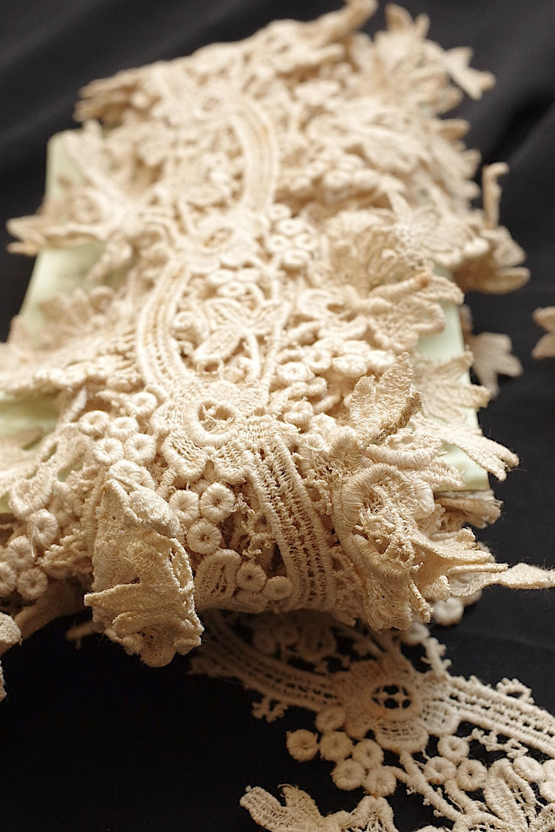 アンティークレース　dentelle ancienne 100cm+300cm