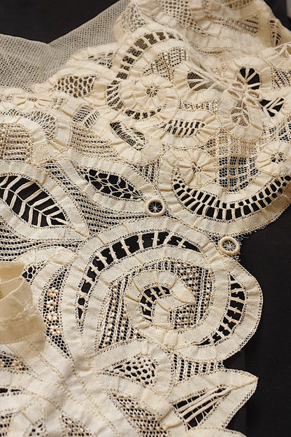 アンティークレース　dentelle ancienne bas d'aube